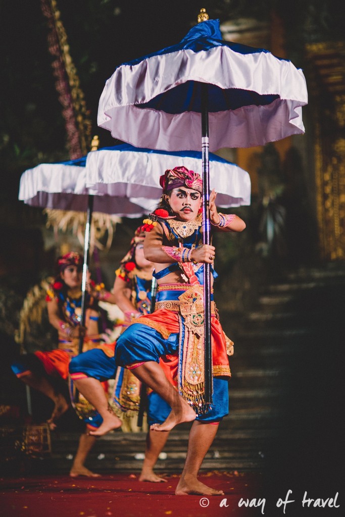 Indonesia Bali quoi faire visit Ubud danseurs traditionnels